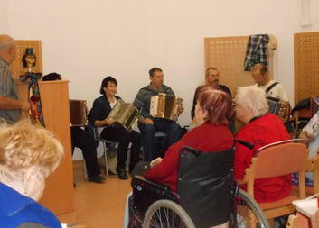 Vinobraní v DS Lidická ve Strakonicích