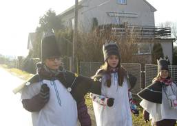 Koledníci v Uzenicích a Uzeničkách