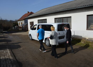 Nové auto pro Charitu