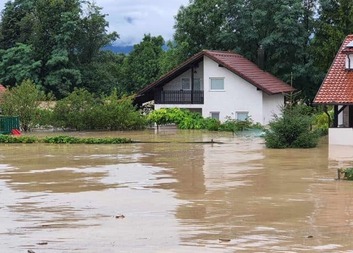 Charita vyhlašuje sbírku na pomoc záplavami zasaženému Slovinsku