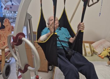 Do nových prostor patří nový nábytek