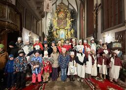 Žehnání koledníčků Tříkrálové sbírky v Blatné 2026